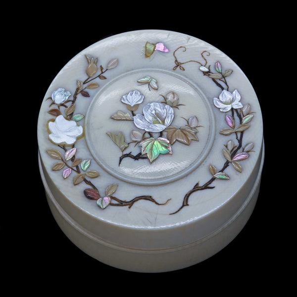 Shibayama trinket box inlaid butterflies beetles flowers Japanese