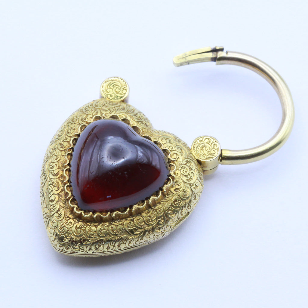 Antique Georgian gold chain bracelet w heart padlock locket huge garnet (7396)