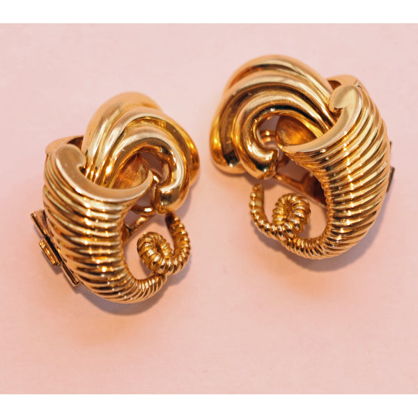 Vintage Retro Earrings Ear Clips 18k gold cornucopia Italian non