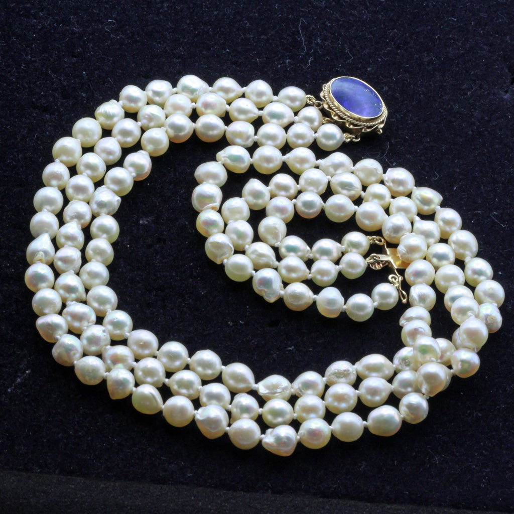 Vintage cultured pearl necklace 14k gold lapis lazuli clasp 3-strands (7380)