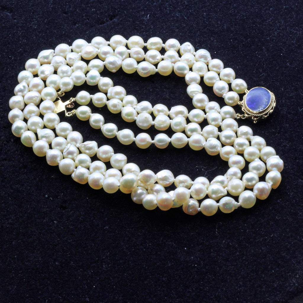 Vintage cultured pearl necklace 14k gold lapis lazuli clasp 3-strands (7380)