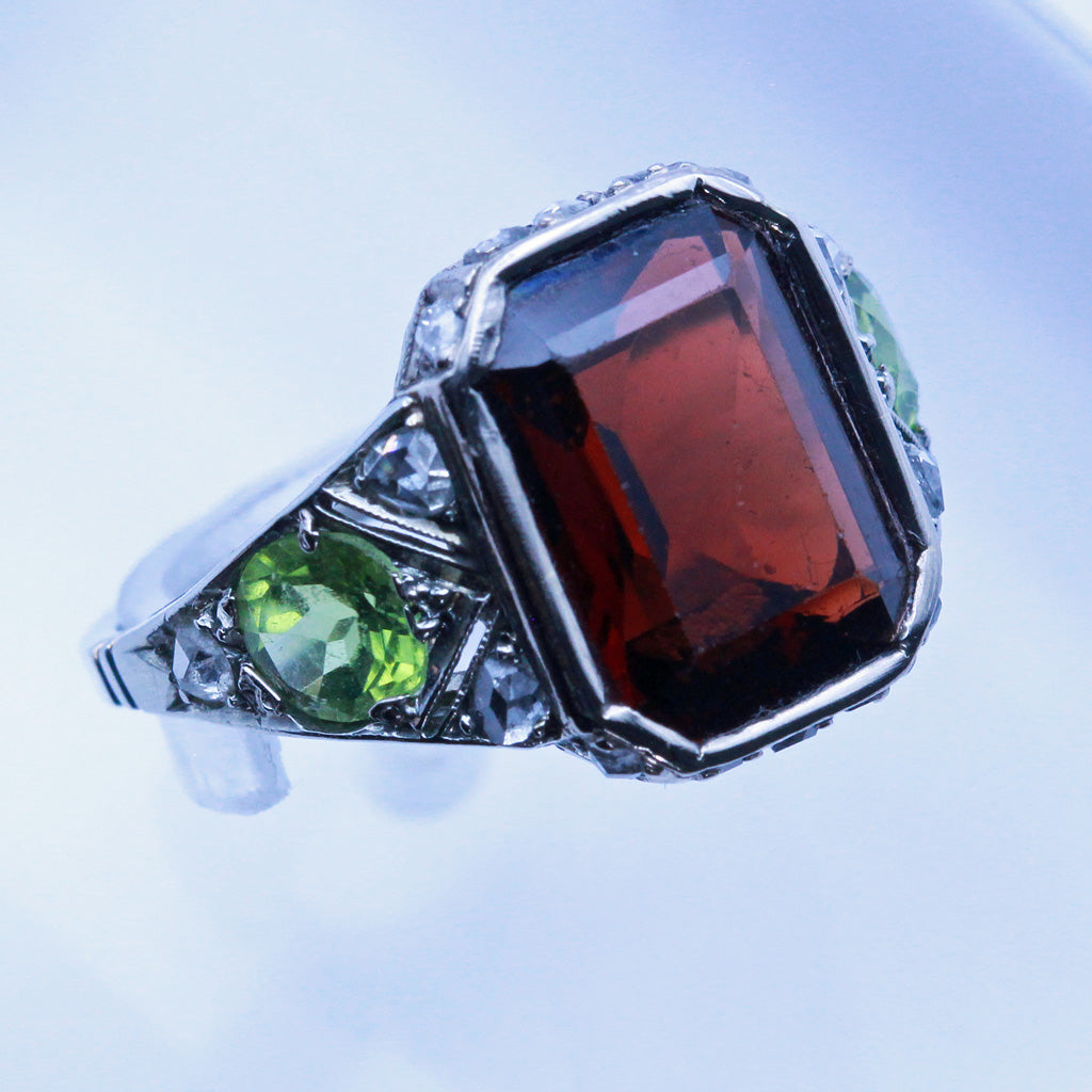 Antique Art Deco Signet Ring 18k Gold Garnet Peridot Diamonds Unisex (7189)