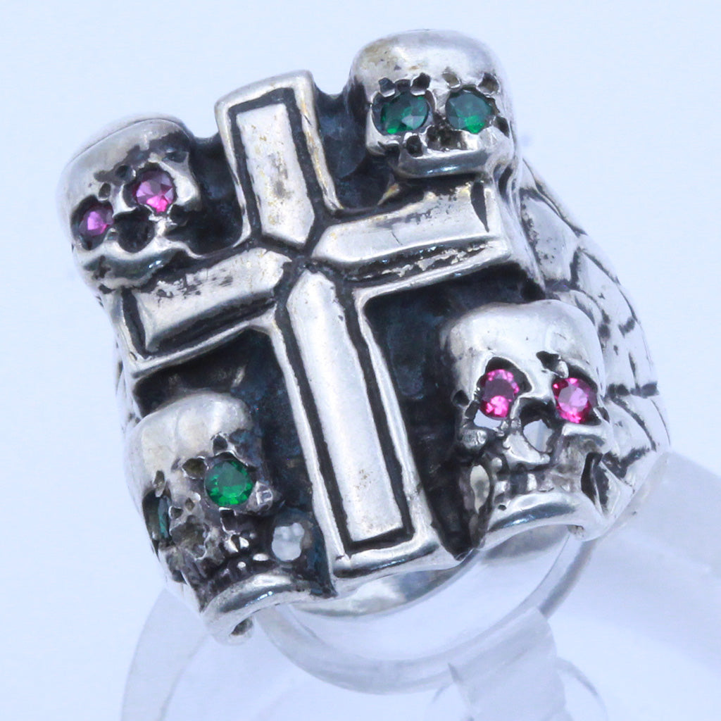 Sterling Silver Biker ring cross 4 skulls green and red gem eyes vintage (7344)