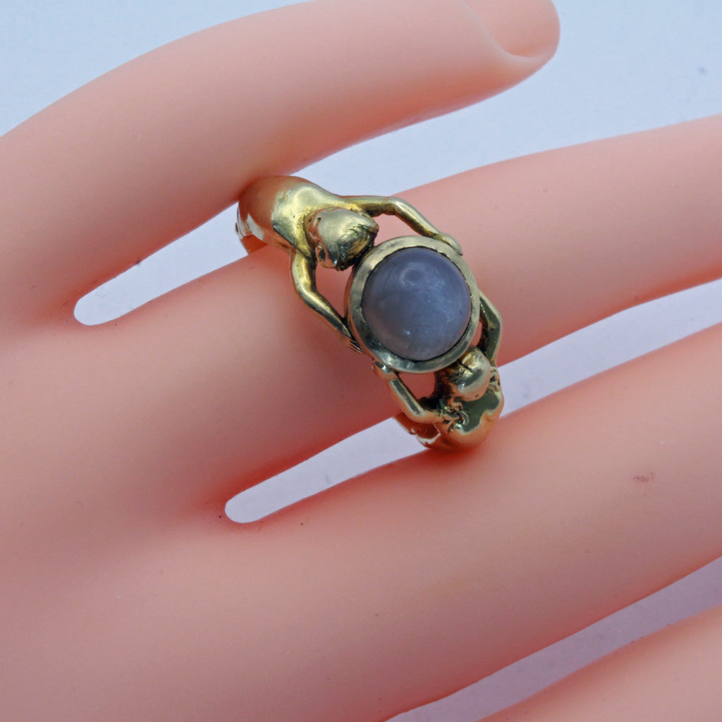 Antique Art Nouveau ring 18k gold moonstone male female figures French (7404)