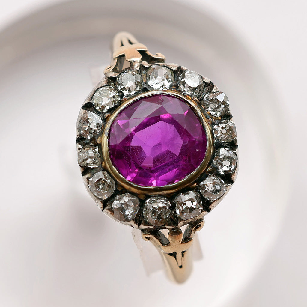 white Antique Ruby diamond ring 2.75ct cushion cut Myanmar Burma no heat ruby