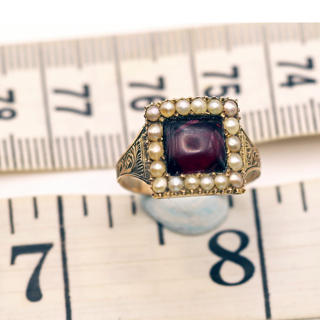 Antique Georgian ring Garnet pearls gold Memorial hidden locket buckle (7589)