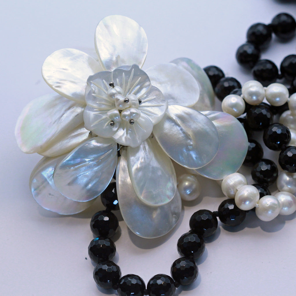 Vintage long double Necklace Pearls Onyx Mother of Pearl Flower Statement (5878)