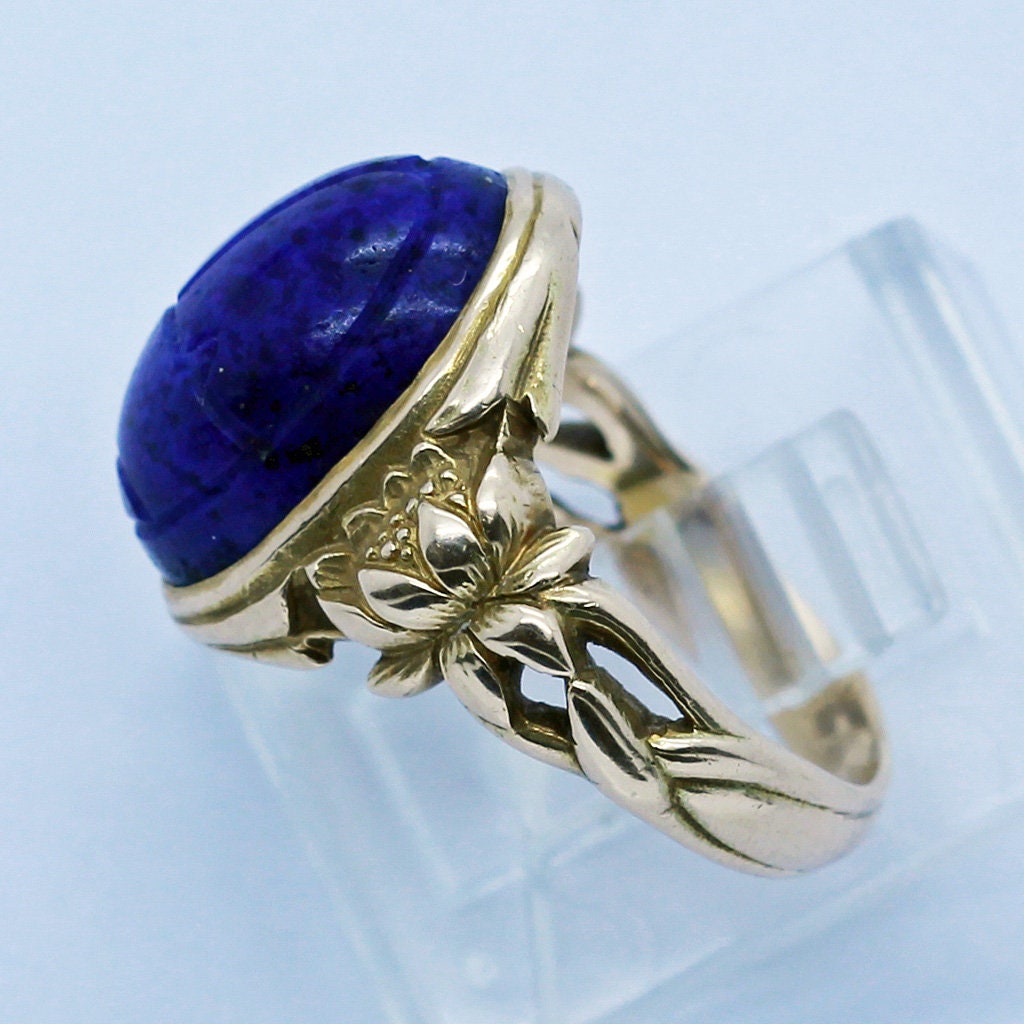 Victorian Nouveau scarab ring Egyptian Revival Gold Lapis Lazuli Signed (6615)