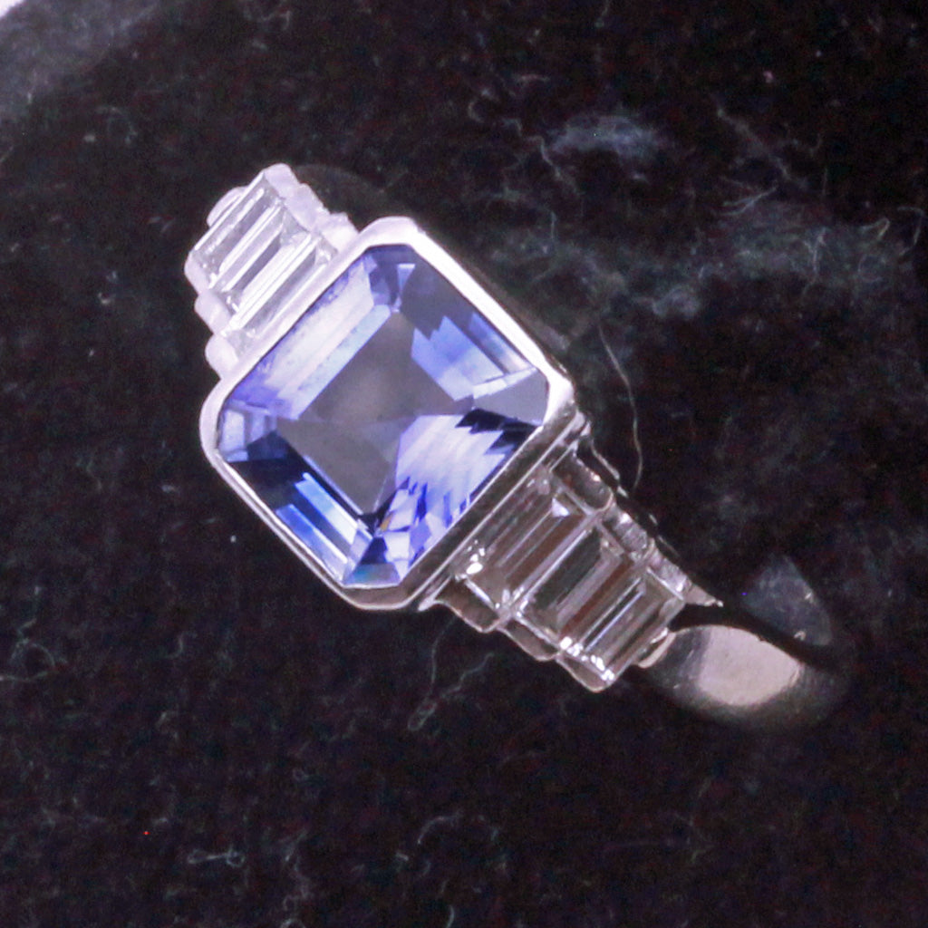 Sapphire and Diamond Ring French 18k white gold Art Deco style not old (7227)