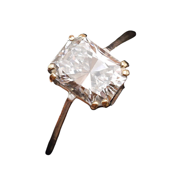 April birthstone Diamonds in antique jewelry - Post 10.