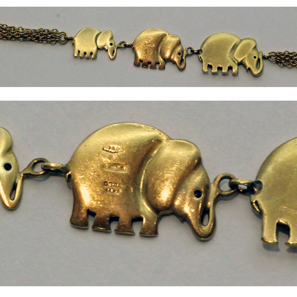 Vintage bracelet 18k gold elephants lucky elephant family Signed Gobbi (7426)