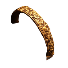 Antique Victorian American Art Nouveau bangle bracelet 14k gold repousse (7569)