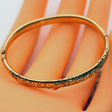 Antique Victorian Child's bangle bracelet gold filled engraved flowers (7576)