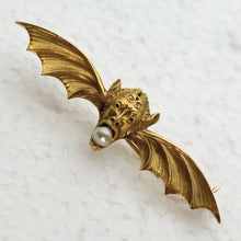 American Antique Art Nouveau brooch pendant devil head bat wings gold pearl(7685)