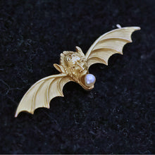 American Antique Art Nouveau brooch pendant devil head bat wings gold pearl(7685)