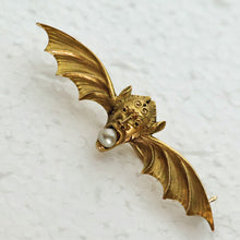 American Antique Art Nouveau brooch pendant devil head bat wings gold pearl(7685)