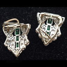 MARCUS & CO Art Deco Platinum Gold Brooch Clips Pendant Diamonds Emeralds (7708)
