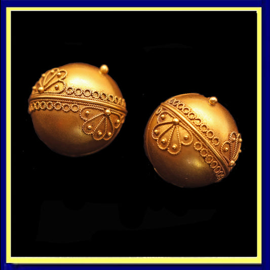 Etruscan Revival Victorian Carriage Covers Coach Covers Earrings 21k gold 