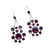 Antique Earrings Queen Anne 15k Gold Garnets Ear Pendants pre Georgian(5967)