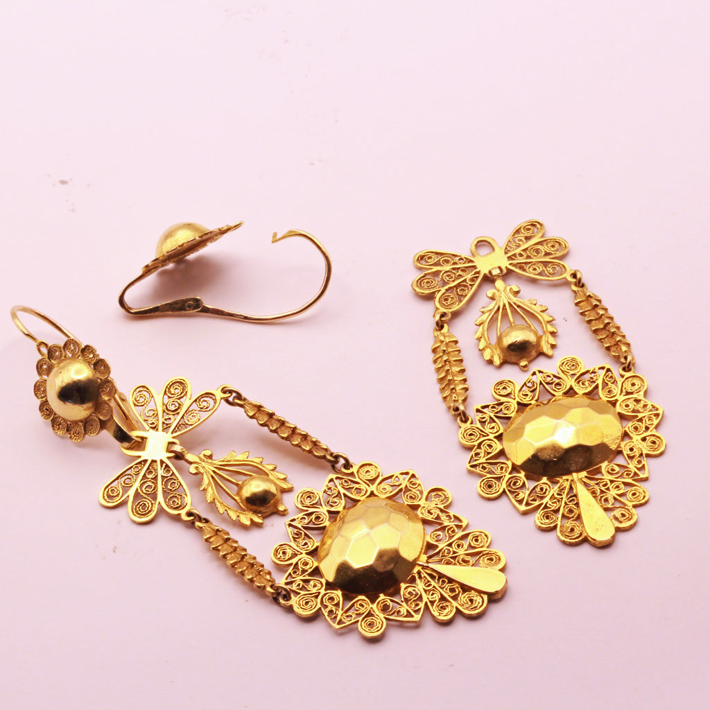 Antique Georgian Empire earrings Gold filigree Day Night Sicilian v long (7299)