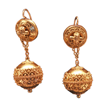 Antique Victorian Etruscan Revival Earrings swinging Ear pendants gold (7369)