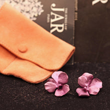 JAR Joel Arthur Rosenthal pansy Earrings 18k gold pink aluminium Vintage (7449)