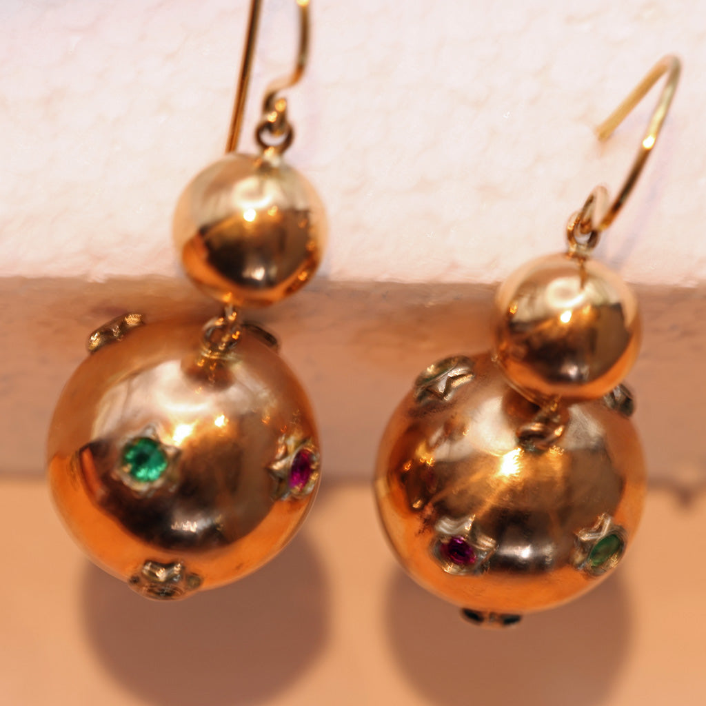 Vintage Retro Earrings gold emeralds rubies diamonds Globes Stars 1940's (7483)
