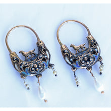 Antique Georgian boat earrings gold enamel pearls dogs Sicilian navicella 