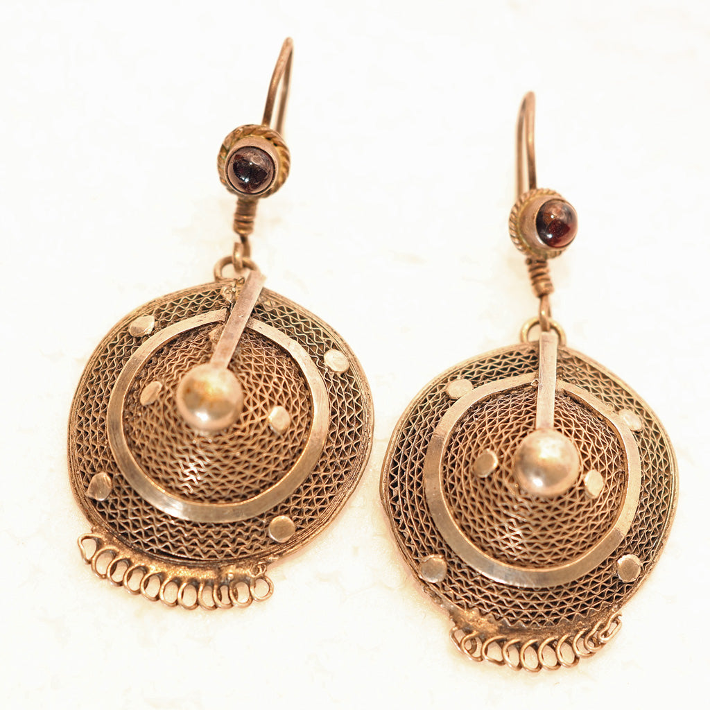 Vintage silver garnet earrings handmade fine design workmanship Nepali
