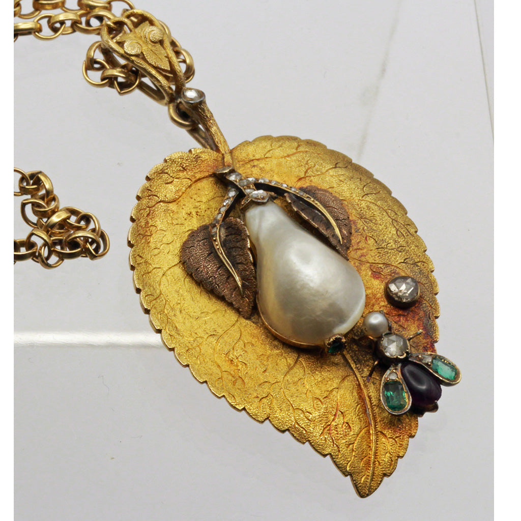 Antique Pendant chain Necklace Gold Pearl diamonds fruit fly Wilhelm Weiss (7387)