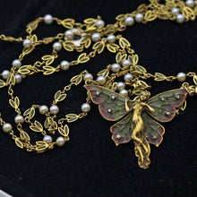 Art Nouveau woman butterfly pendant chain plique-à-jour enamel gold diamond(7701)
