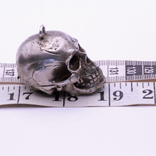 Antique Vintage silver skull pendant opens Man's Biker Memento Mori Goth (7347)