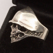 Skull ring sterling silver Man's Biker Hell's Angels Goth jewelry helmet (7342)