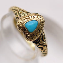 Antique Georgian gold turquoise heart secret poison ring locket memorial (7539)