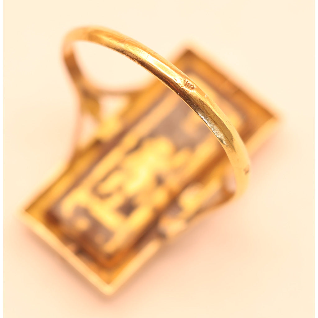 Antique Georgian Ring 18k gold goldstone French secret cherub Unisex (7558)