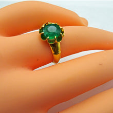 Vintage ring 22k gold emerald India eye-catching elegance unisex appraisal (7599)