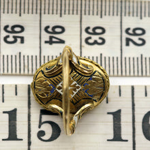 Antique Renaissance Revival / Renaissance hardstone cameo ring gold enamel (7632)