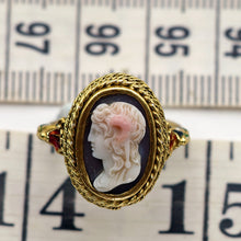 Antique Renaissance Revival / Renaissance hardstone cameo ring gold enamel (7632)