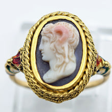 Antique Renaissance Revival / Renaissance hardstone cameo ring gold enamel (7632)