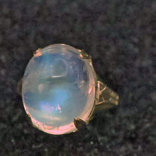 Antique 11.45ct moonstone ring Gold blue flashing Arts & Crafts Art - Deco (7686)