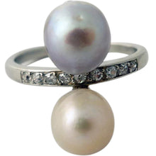 Antique Edwardian Ring GIA Certified natural pearls platinum diamonds