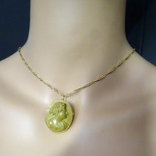 Antique Victorian Cameo Set Earrings Brooch Pendant 14k Gold Classic (3397)