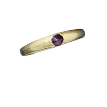 Antique Antiquity Medieval Gold Ring with Garnet 13th - 14th Century AD (5660)
