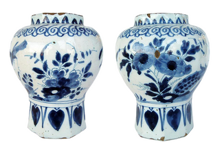 Antique 17Century Dutch Delft Vase HP  Ex Museum (4637)