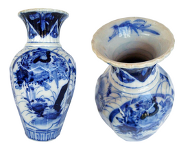 Antique Pair Japanese Ceramic Vases Blue White Botanic (4636)