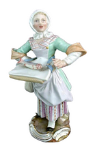 Antique Meissen porcelain Figurine Fishmonger Fish Seller (1312)