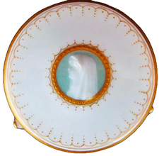 ANTIQUE FRENCH PATE SUR PATE BOX W PORTRAIT (ID:3678)