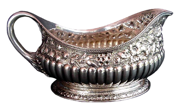 TIFFANY & CO Antique Victorian Repousse Sterling Silver Gravy Boat (2169)