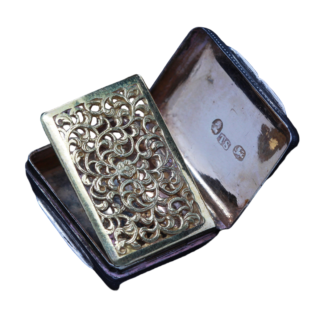 Antique Georgian Sterling Silver Gilt Vinaigrette Birmingham 1826 (4959)
