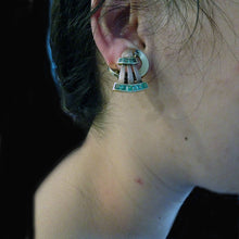 Vintage Retro Earrings Egyptian Revival 14k Gold Emeralds Austrian (6430)